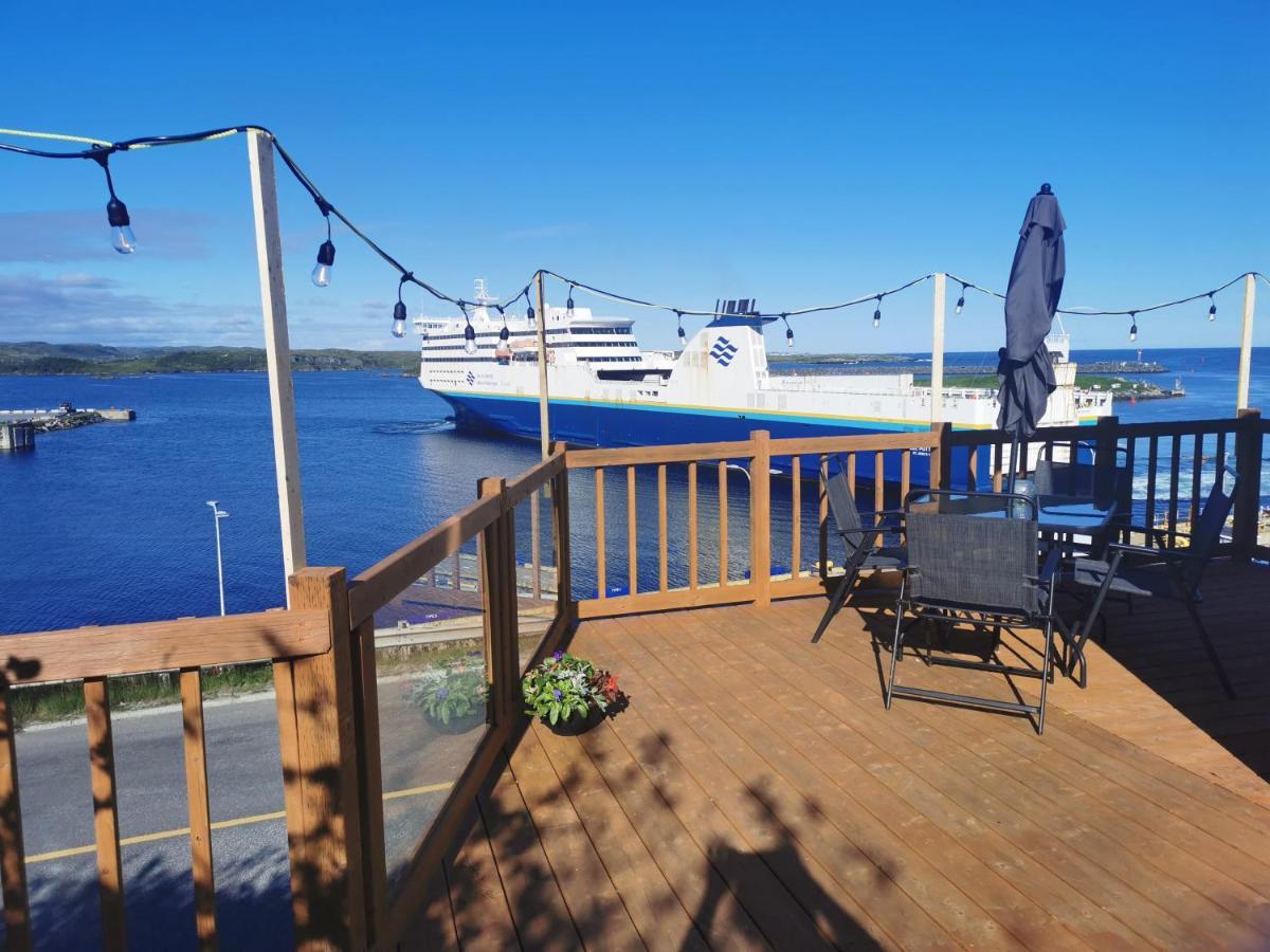 Starboard Side Guest House Шанел-Пор о Баск Екстериор снимка